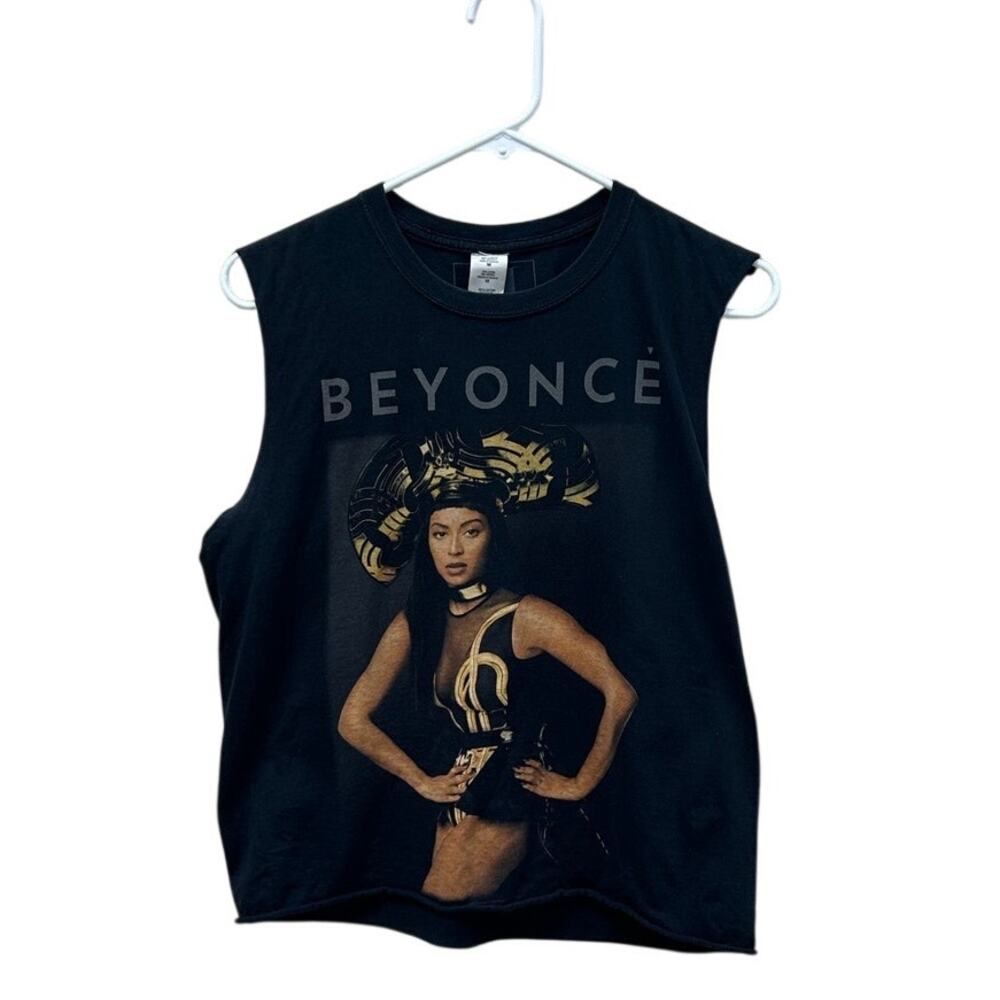 Beyonce 2013 "The Mrs. Carter Show World Tour”  tank top size M